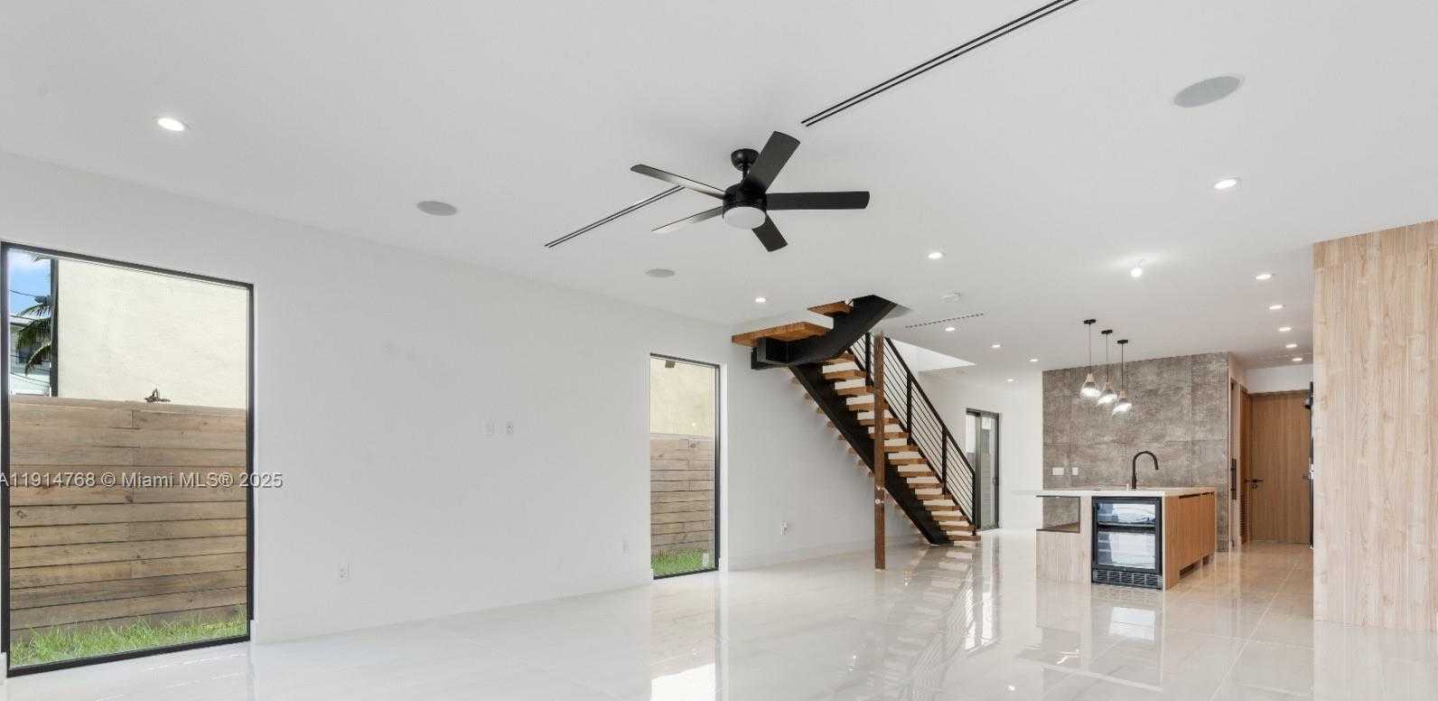 Small Image of 205 NORTH EAST 17TH AVE, Fort Lauderdale Number 6