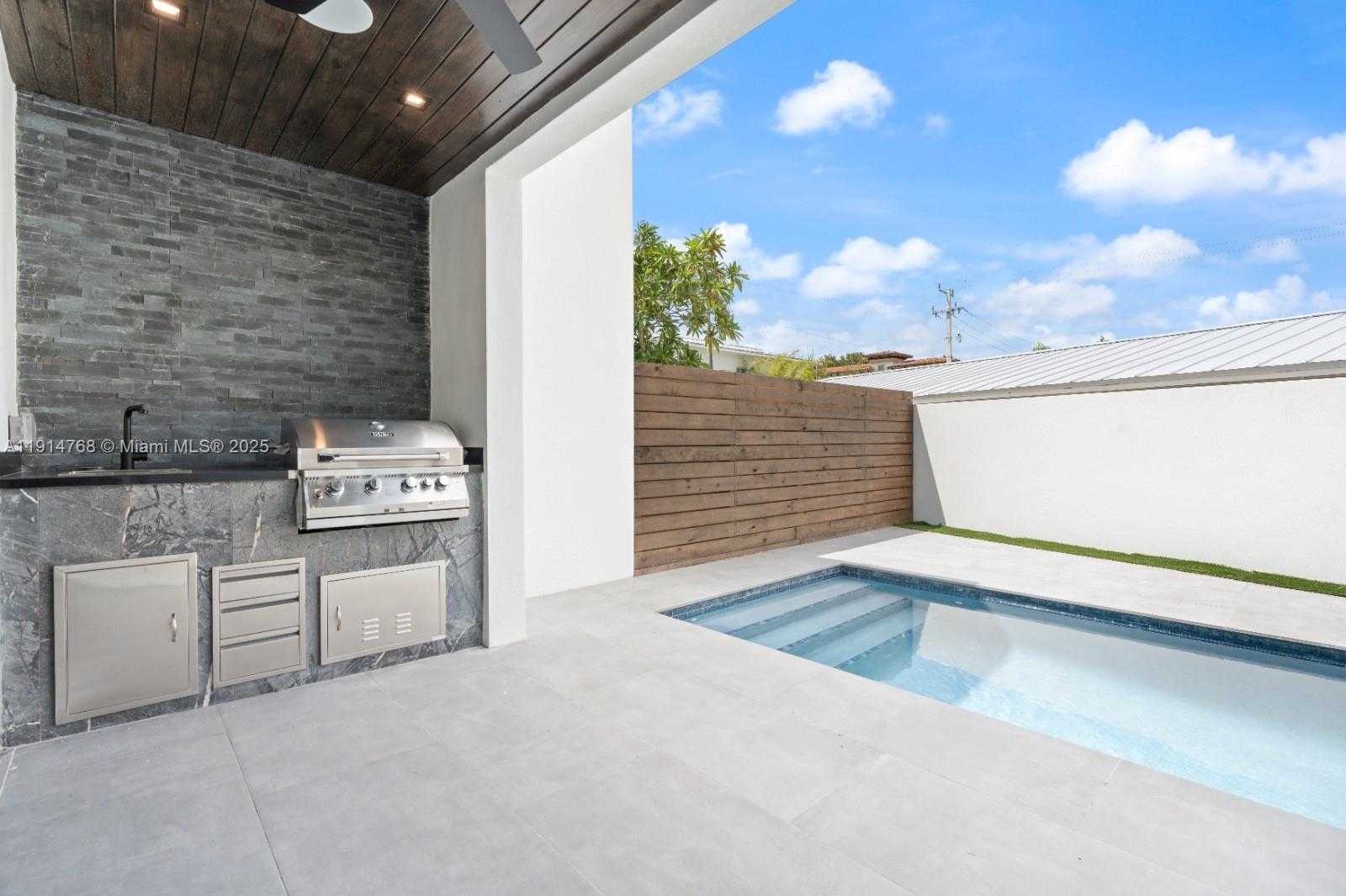 Small Image of 205 NORTH EAST 17TH AVE, Fort Lauderdale Number 9