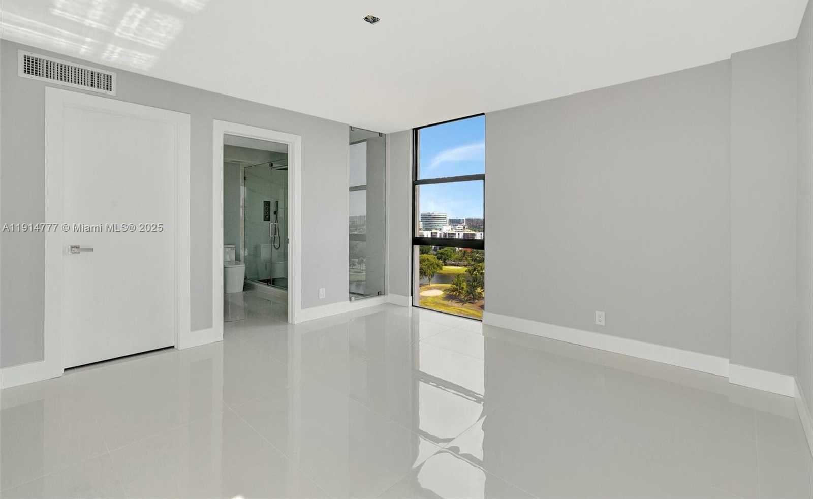 Small Image of 20379 WEST COUNTRY CLUB DR #1233, Aventura Number 8