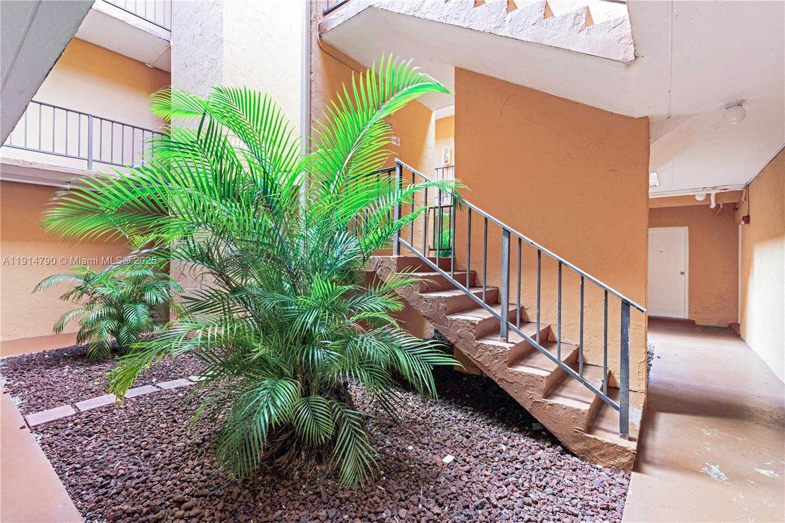 Small Image of 9423 SOUTH WEST 76TH ST #W21, Miami Number 14