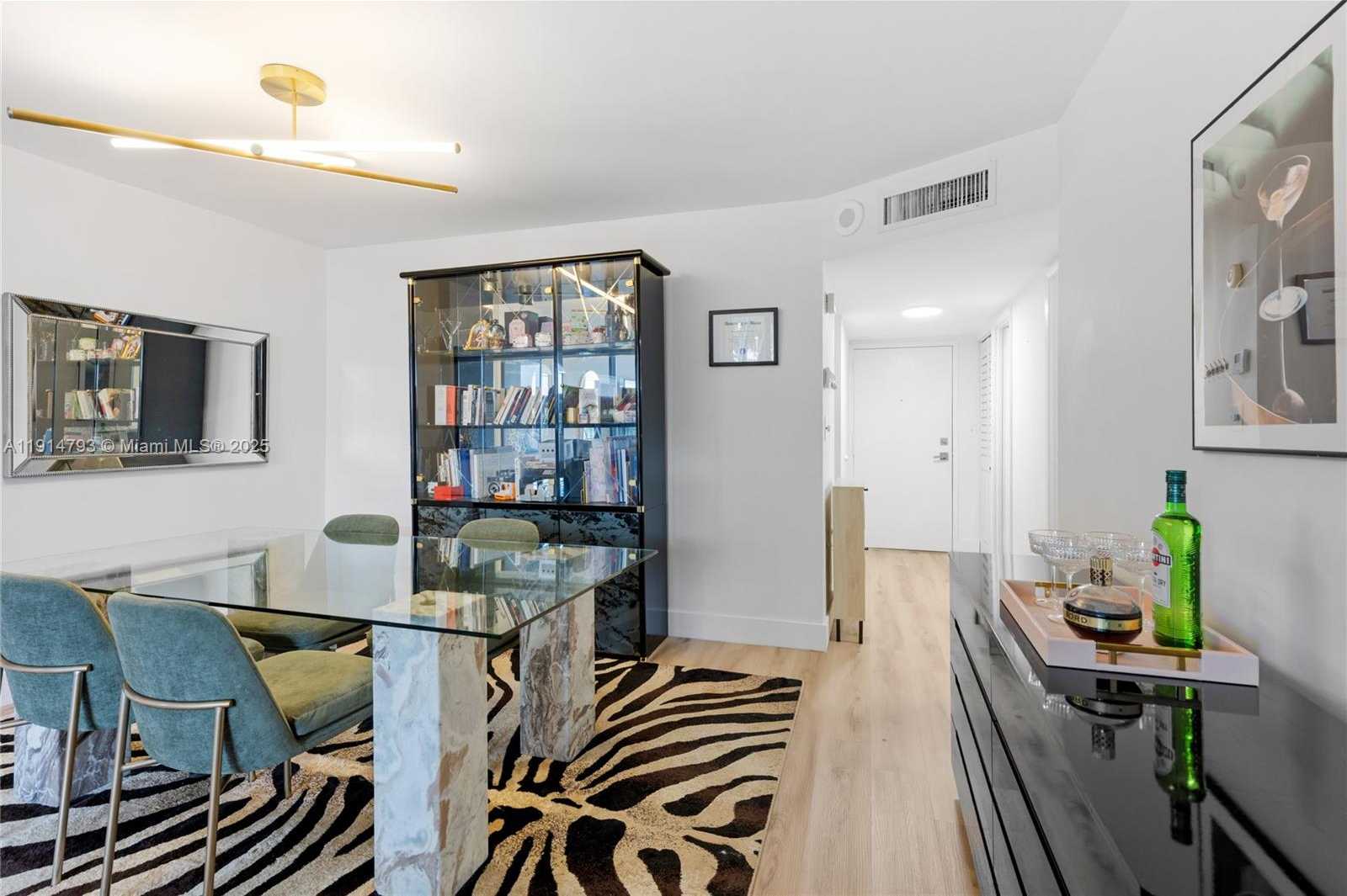 Small Image of 2801 NORTH EAST 183RD ST #108W, Aventura Number 12