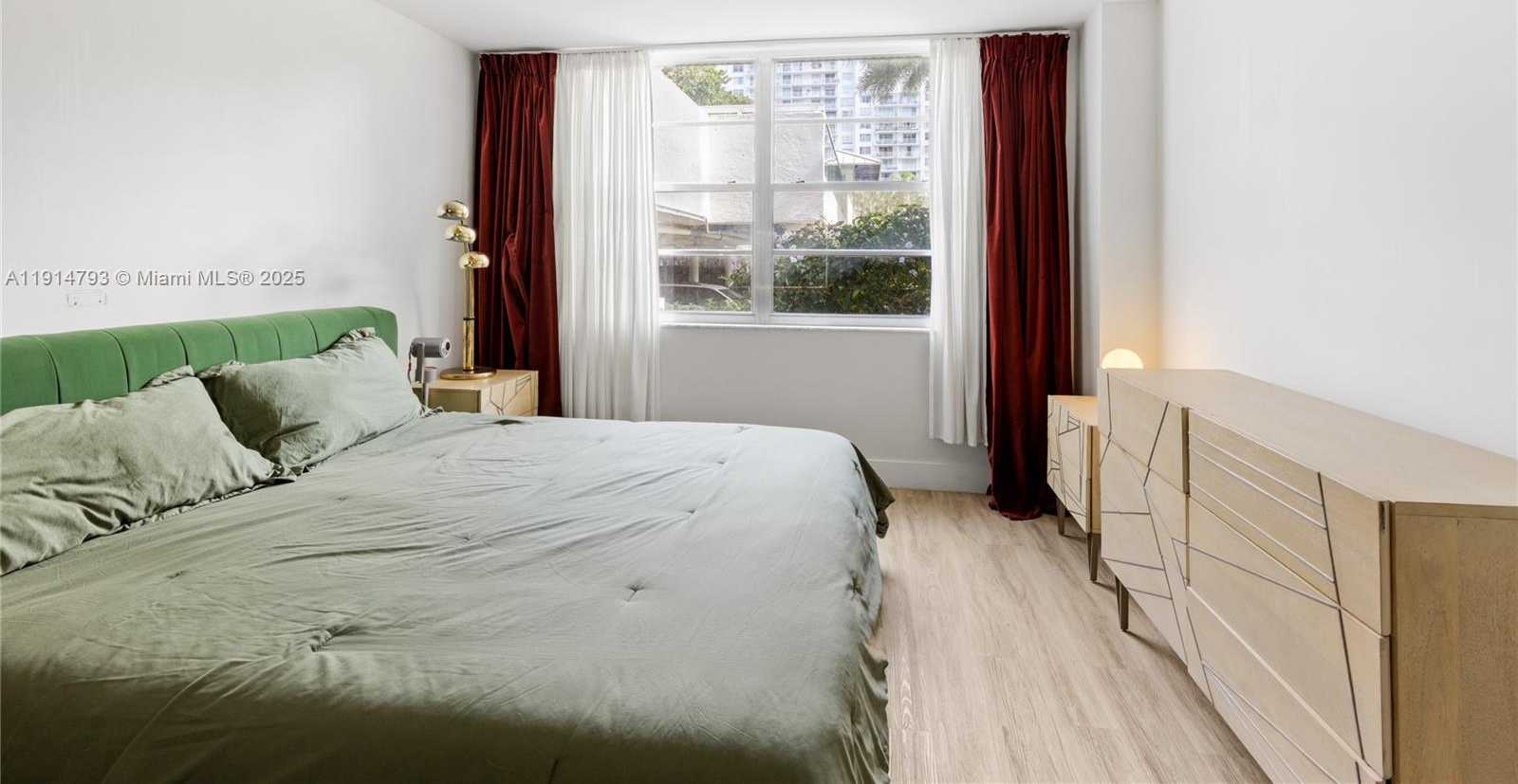 Small Image of 2801 NORTH EAST 183RD ST #108W, Aventura Number 15