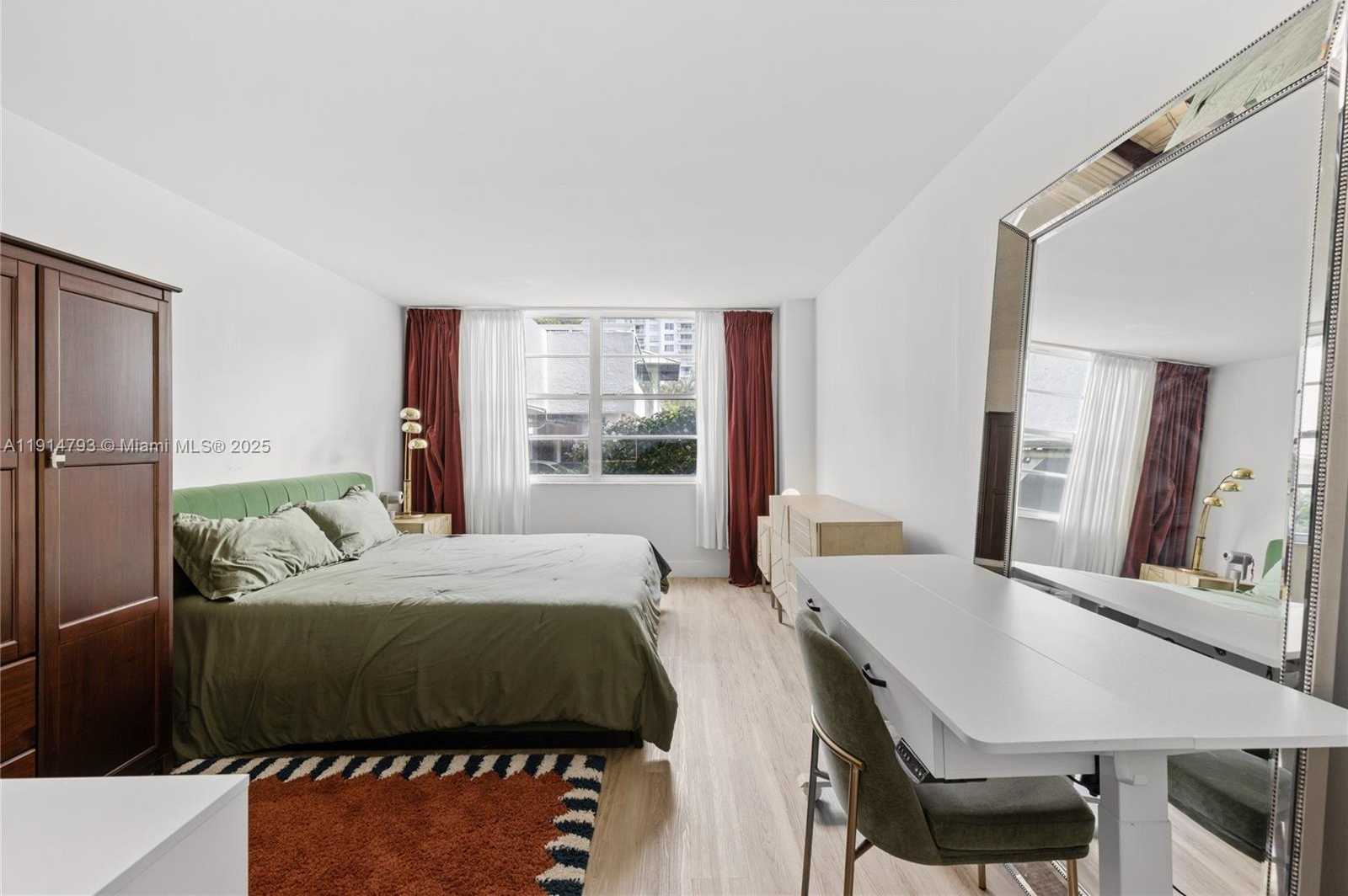 Small Image of 2801 NORTH EAST 183RD ST #108W, Aventura Number 16