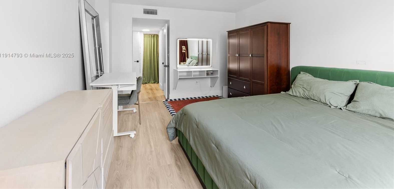 Small Image of 2801 NORTH EAST 183RD ST #108W, Aventura Number 18