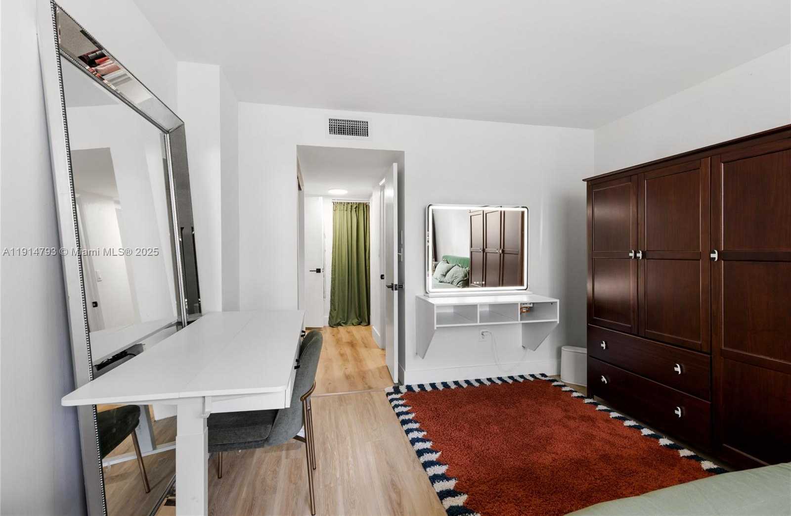 Small Image of 2801 NORTH EAST 183RD ST #108W, Aventura Number 19