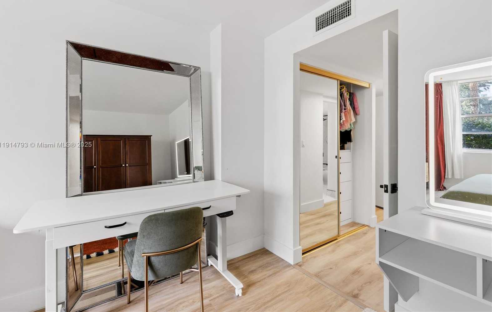 Small Image of 2801 NORTH EAST 183RD ST #108W, Aventura Number 20