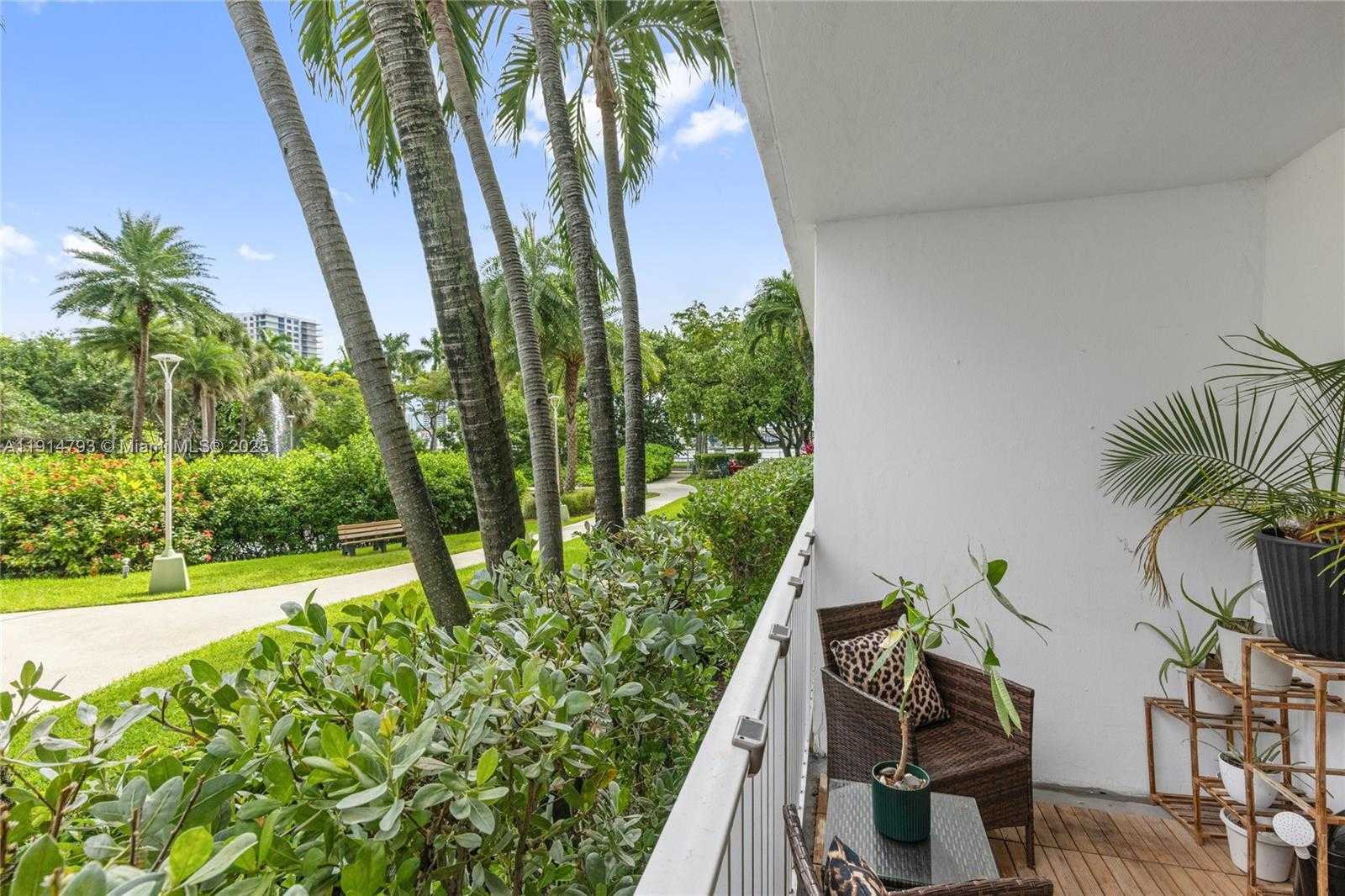 Small Image of 2801 NORTH EAST 183RD ST #108W, Aventura Number 33