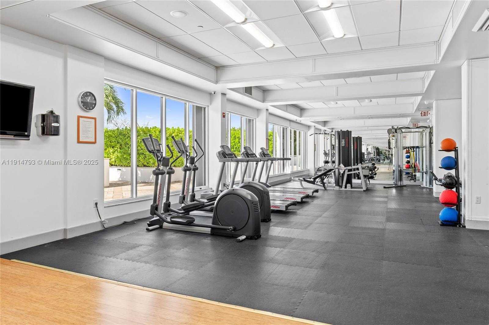 Small Image of 2801 NORTH EAST 183RD ST #108W, Aventura Number 46