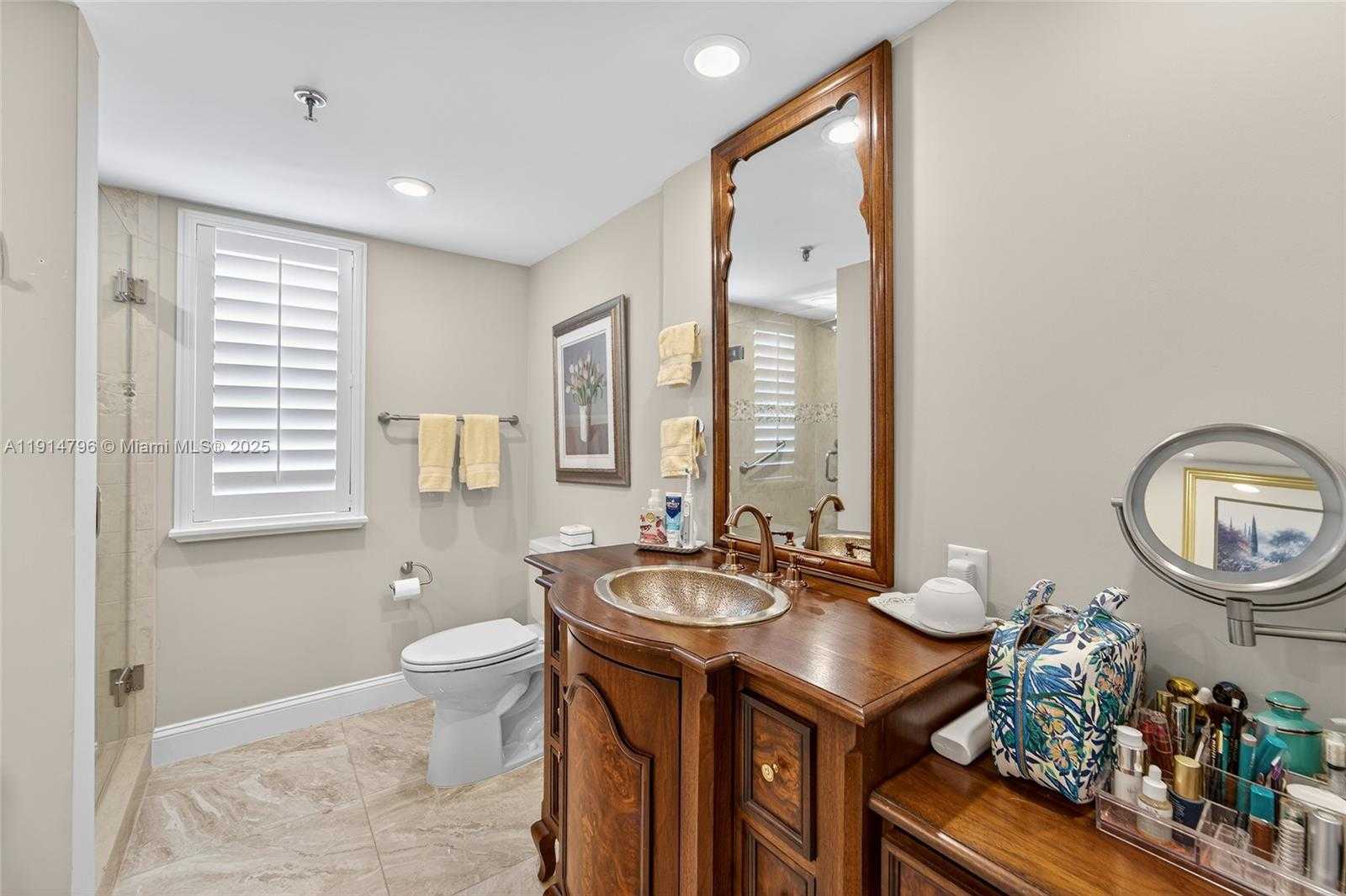 Small Image of 19800 SANDPOINTE BAY DR #802, Tequesta Number 28