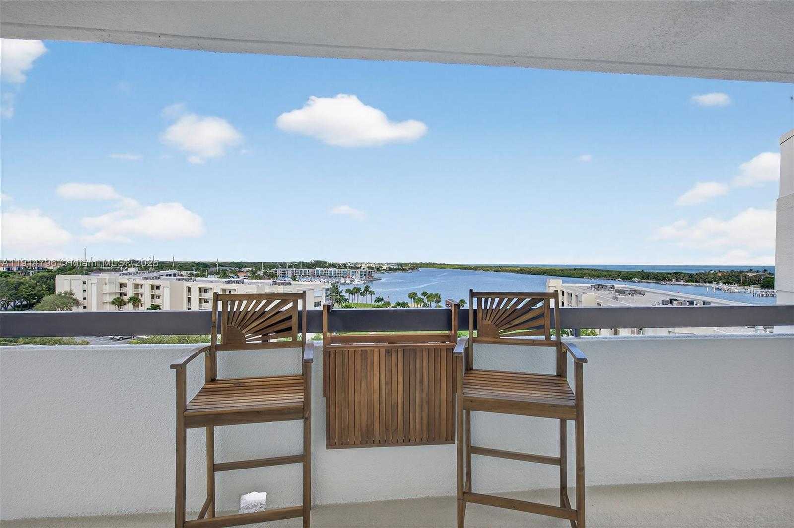 Small Image of 19800 SANDPOINTE BAY DR #802, Tequesta Number 43