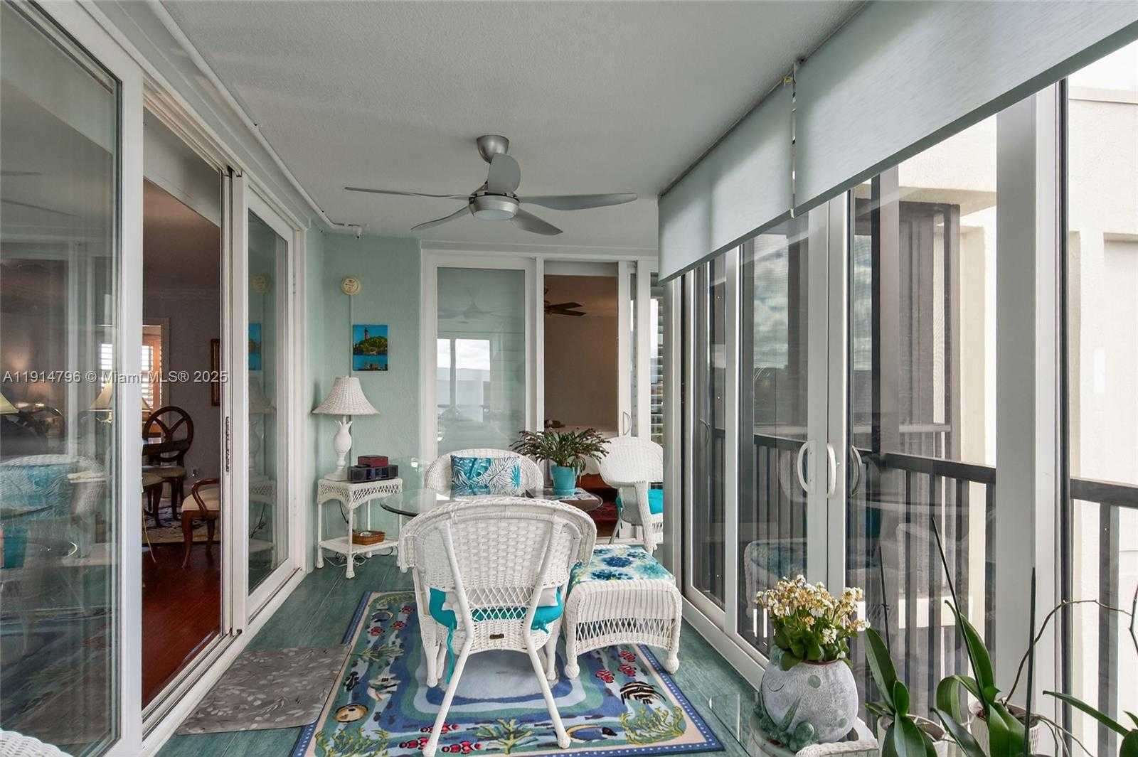 Small Image of 19800 SANDPOINTE BAY DR #802, Tequesta Number 46