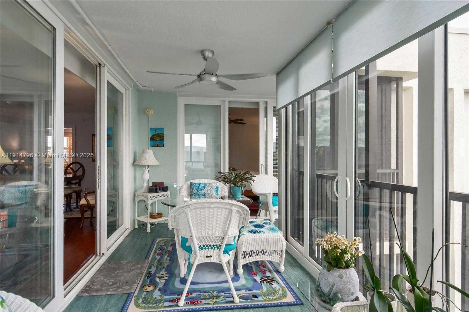 Small Image of 19800 SANDPOINTE BAY DR #802, Tequesta Number 47