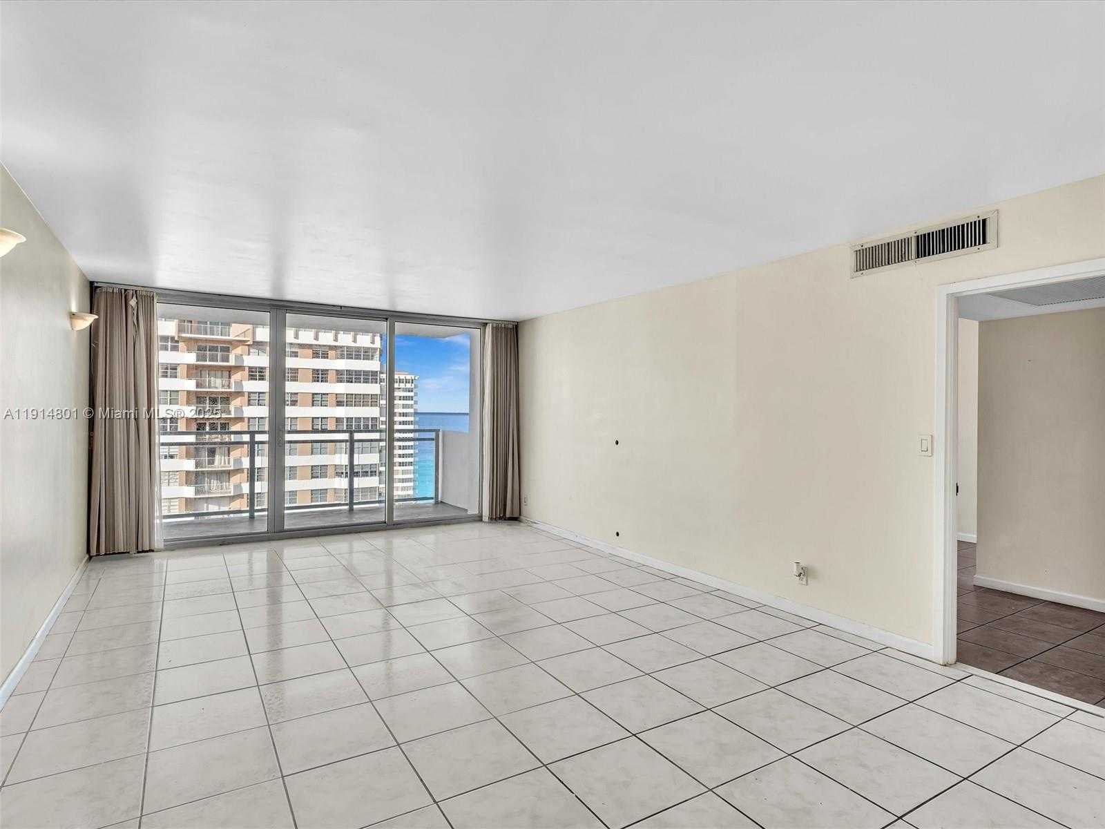 Small Image of 2030 SOUTH OCEAN DR #2024, Hallandale Beach Number 17