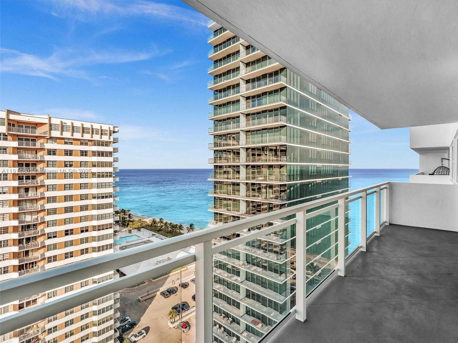 Small Image of 2030 SOUTH OCEAN DR #2024, Hallandale Beach Number 4