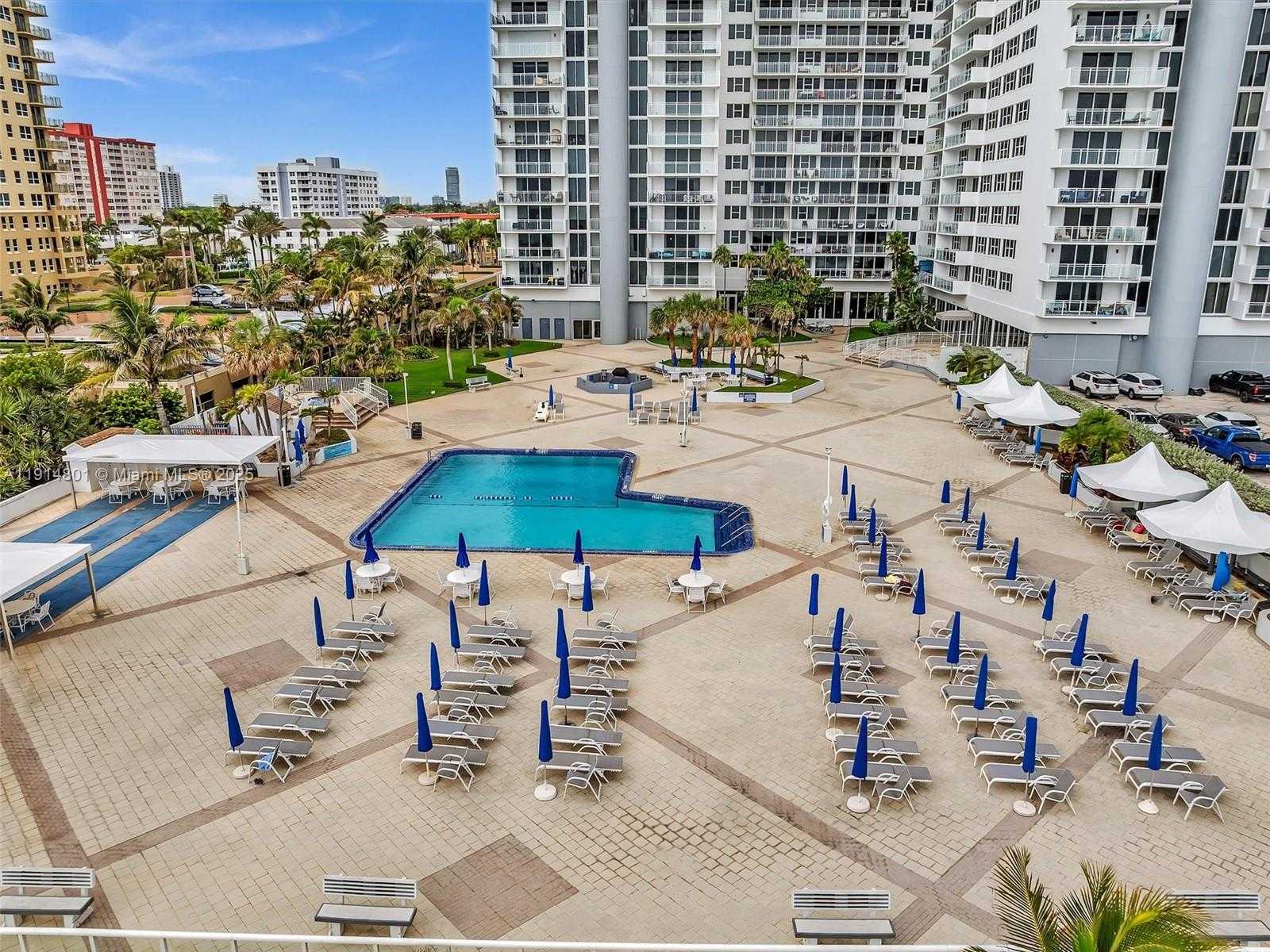 Small Image of 2030 SOUTH OCEAN DR #2024, Hallandale Beach Number 42