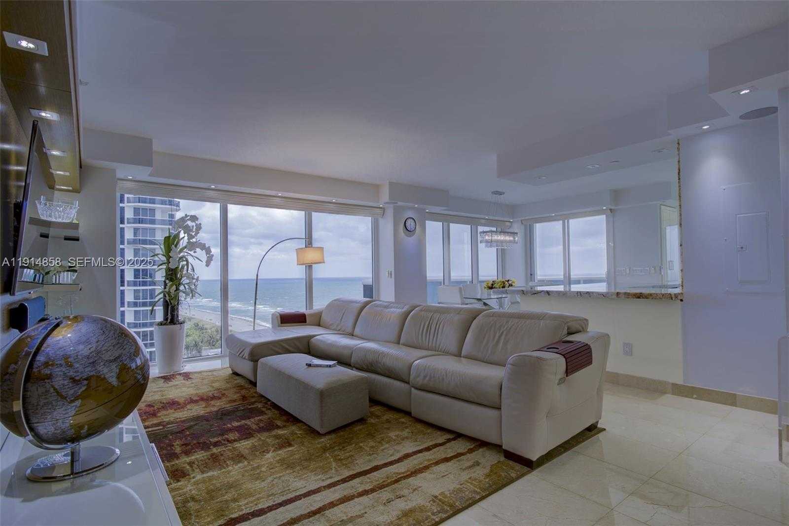 Small Image of 4775 COLLINS AVE #1601, Miami Beach Number 13