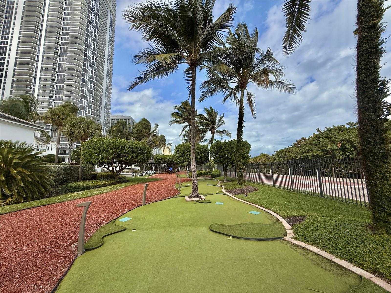 Small Image of 4775 COLLINS AVE #1601, Miami Beach Number 26