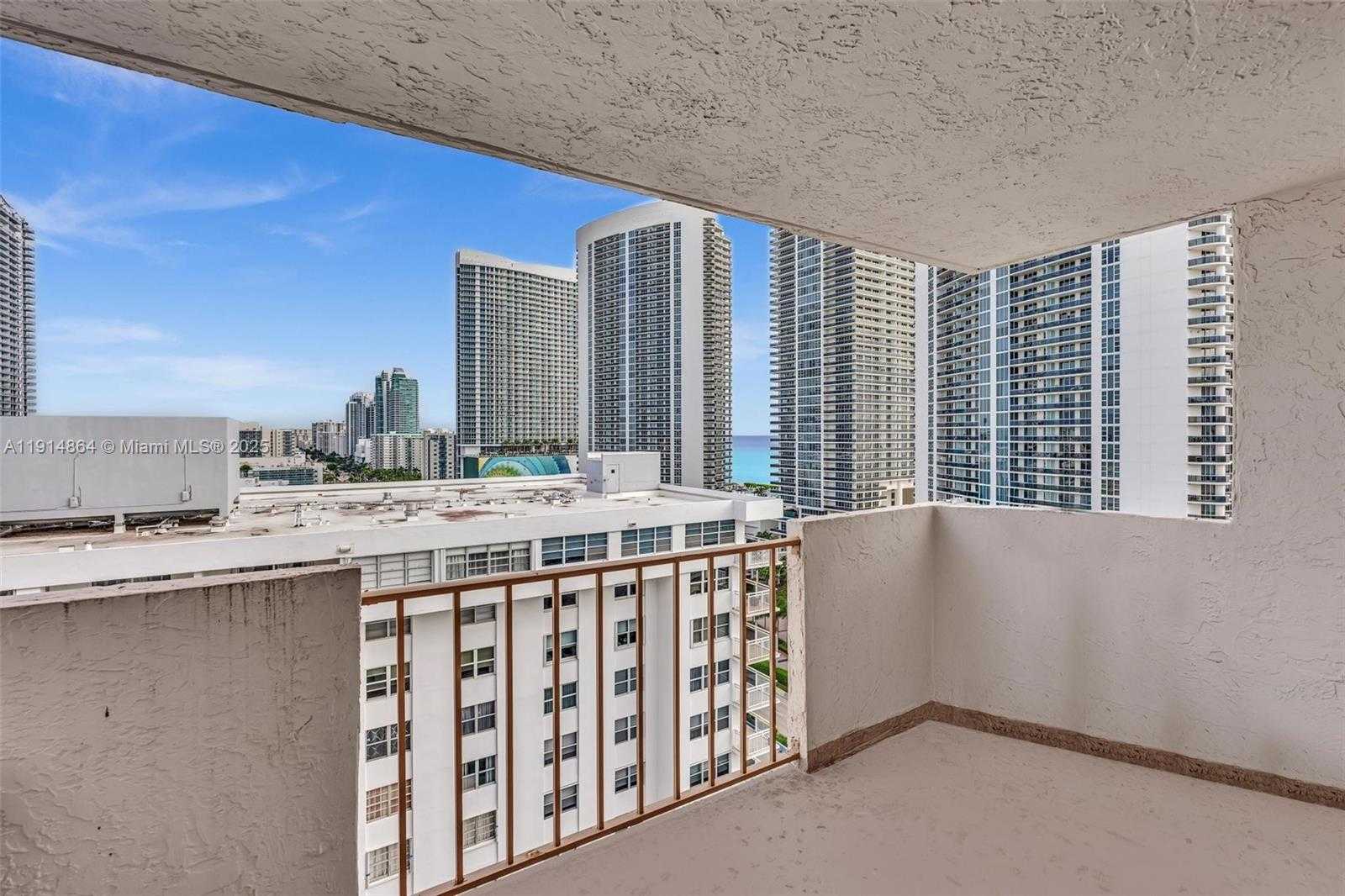 Small Image of 1865 SOUTH OCEAN DR #19E, Hallandale Beach Number 27