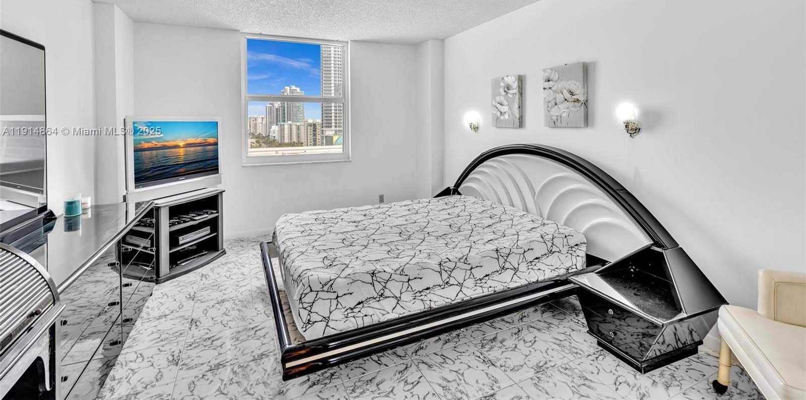 Small Image of 1865 SOUTH OCEAN DR #19E, Hallandale Beach Number 38