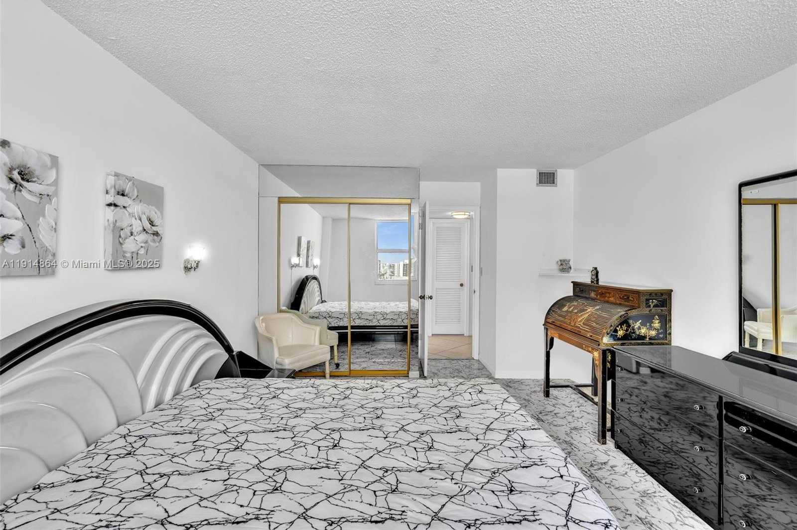 Small Image of 1865 SOUTH OCEAN DR #19E, Hallandale Beach Number 41