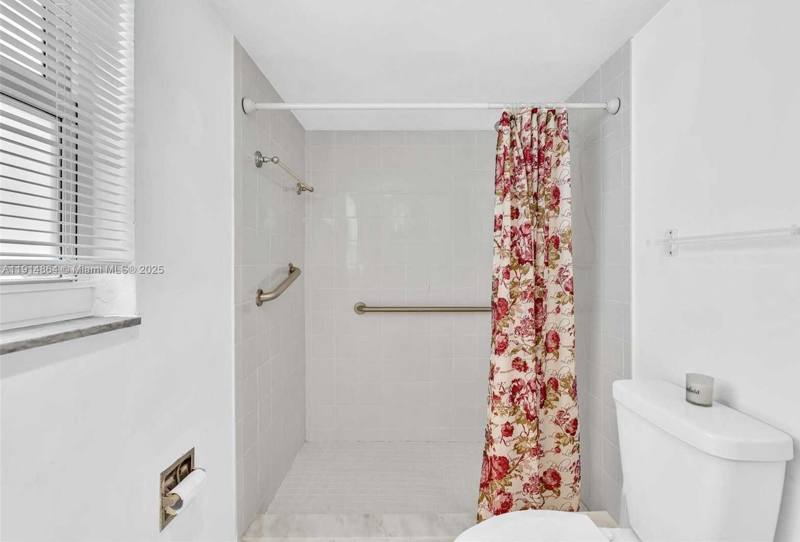 Small Image of 1865 SOUTH OCEAN DR #19E, Hallandale Beach Number 45