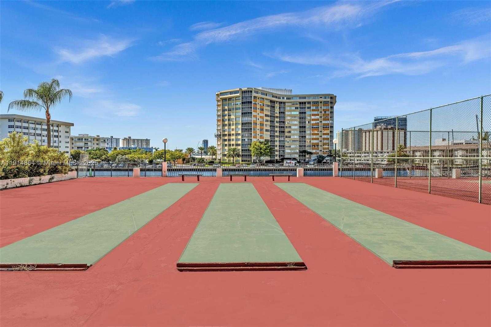 Small Image of 1865 SOUTH OCEAN DR #19E, Hallandale Beach Number 54