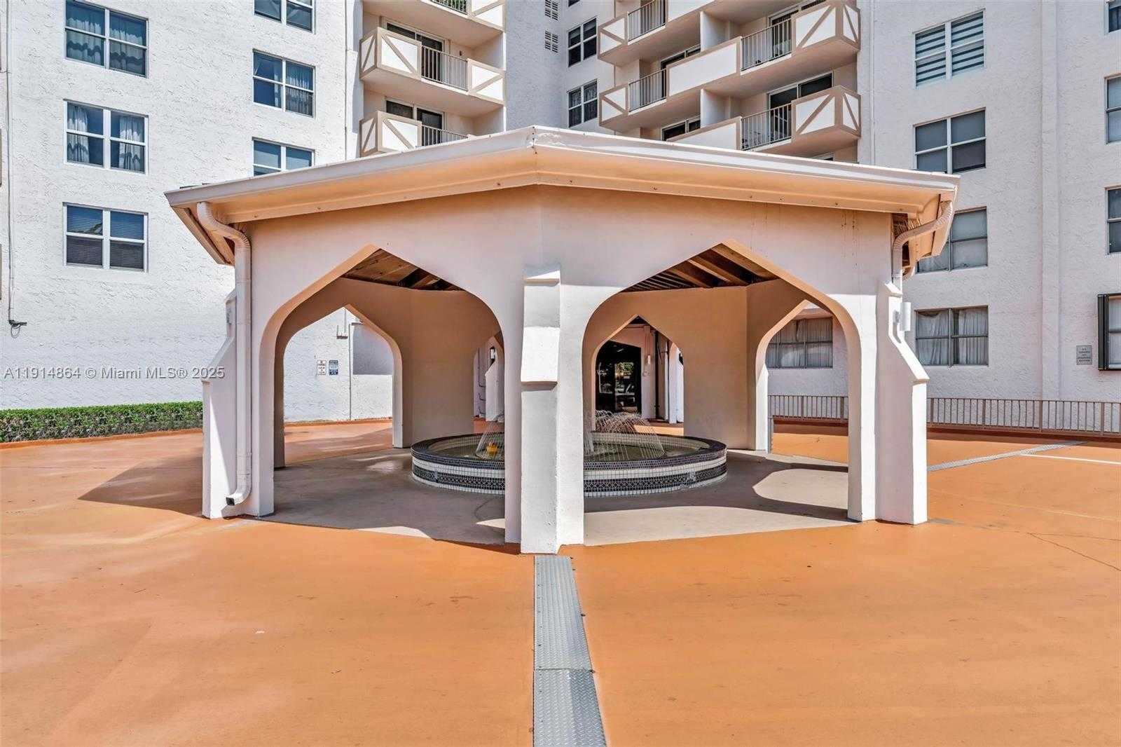 Small Image of 1865 SOUTH OCEAN DR #19E, Hallandale Beach Number 68