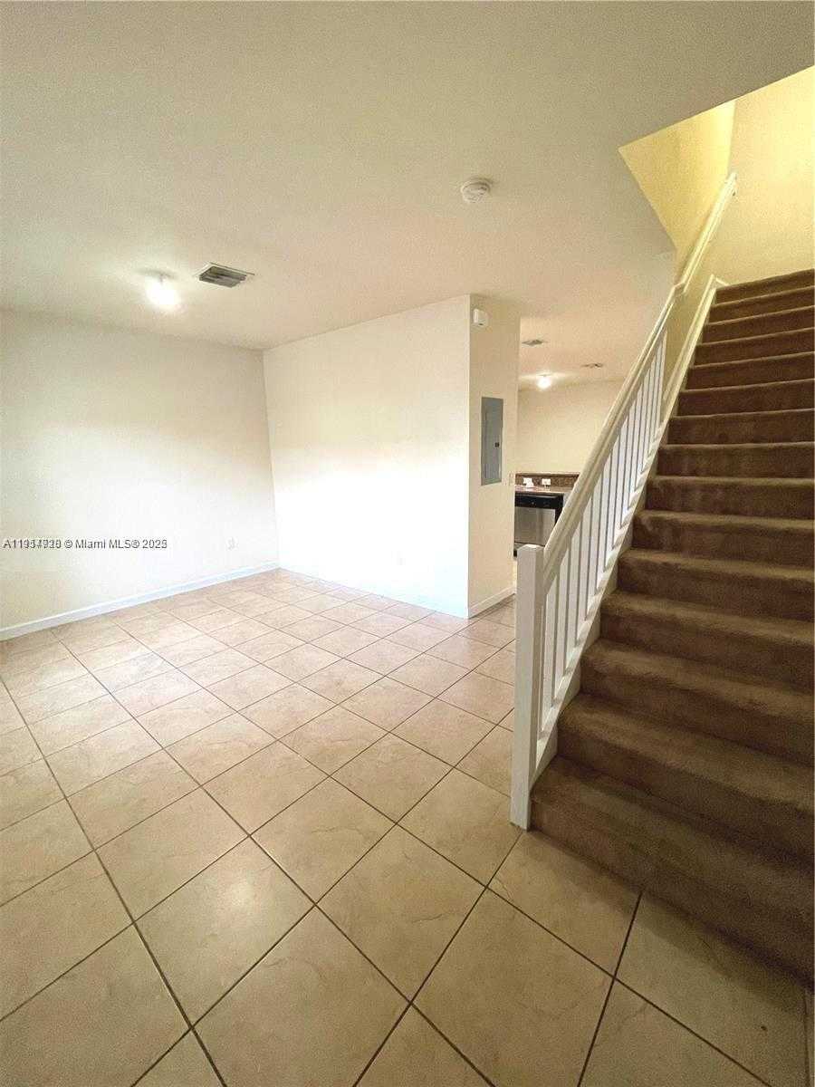 Small Image of 3217 SOUTH EAST 4TH ST, Homestead Number 13