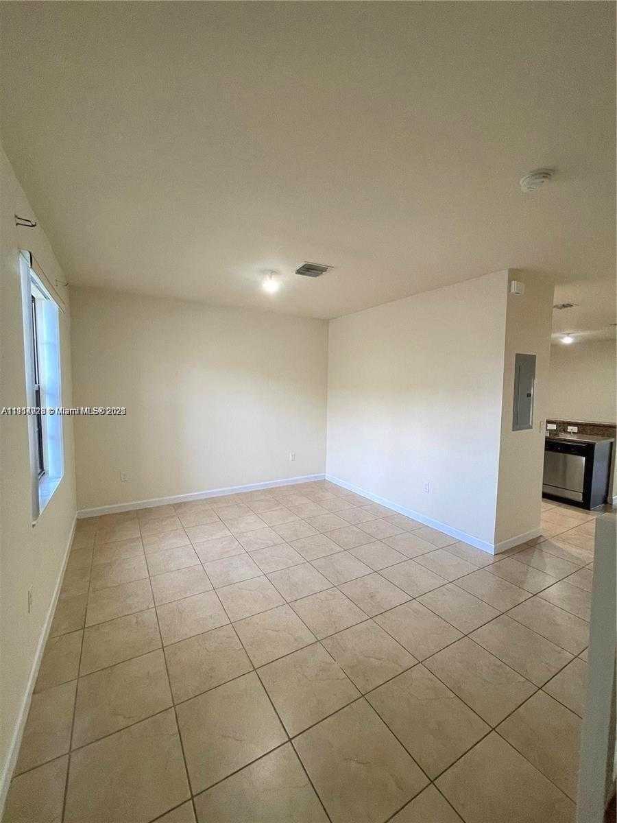 Small Image of 3217 SOUTH EAST 4TH ST, Homestead Number 14