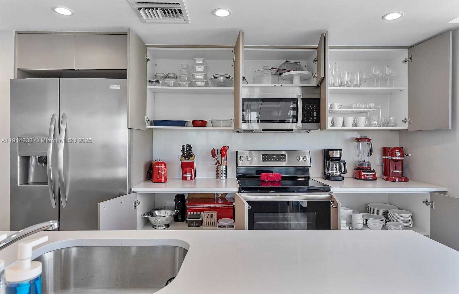 Small Image of 1150 101ST ST #701, Bay Harbor Islands Number 16