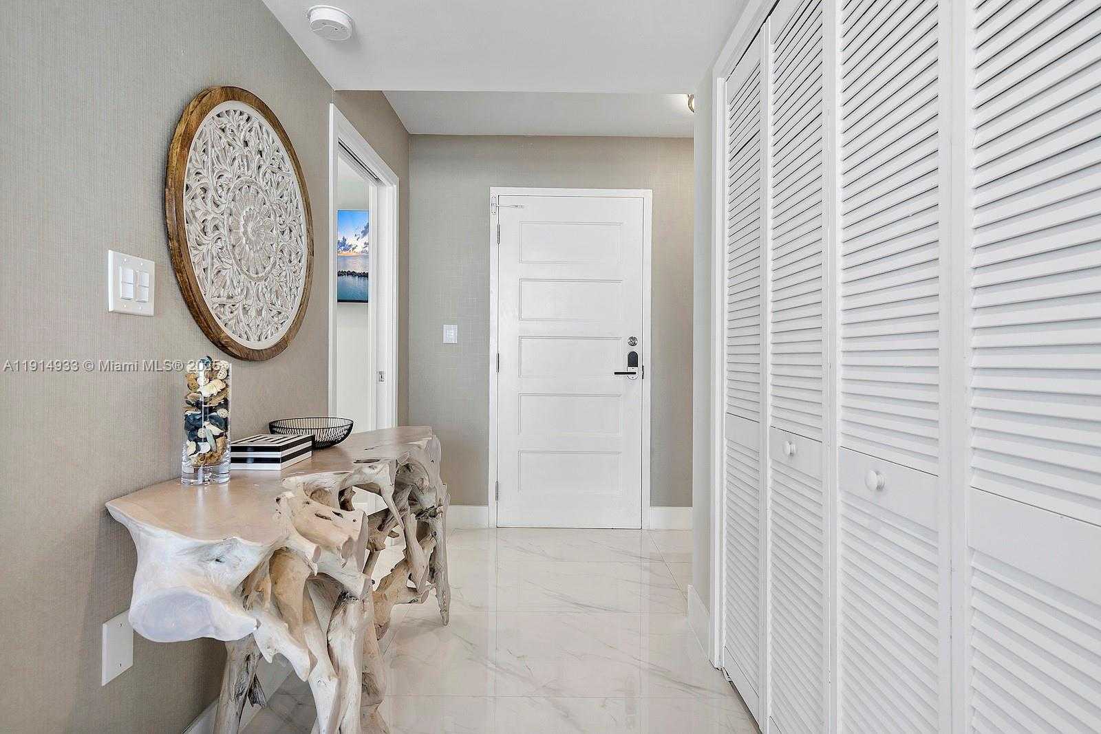 Small Image of 1150 101ST ST #701, Bay Harbor Islands Number 22