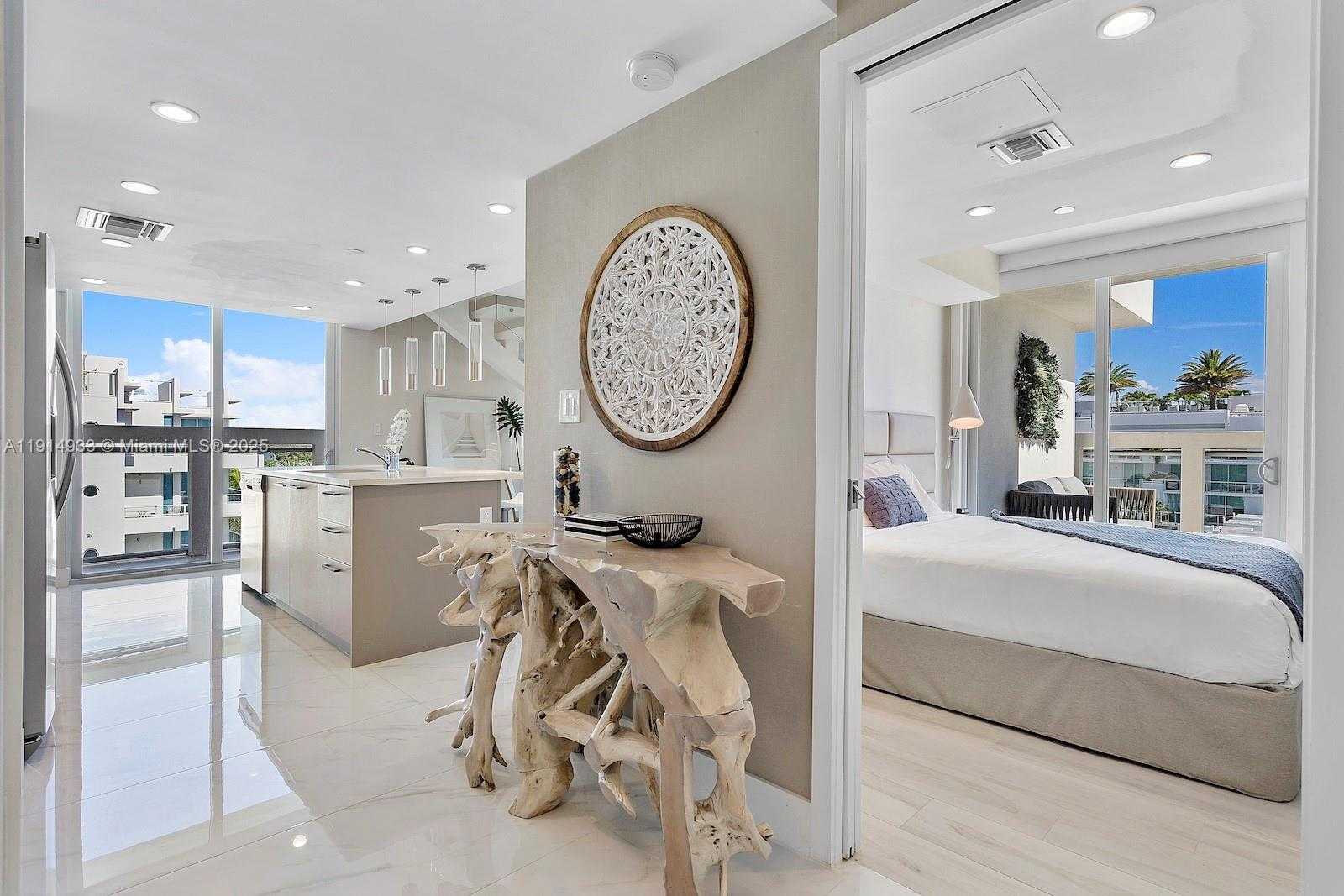 Small Image of 1150 101ST ST #701, Bay Harbor Islands Number 35