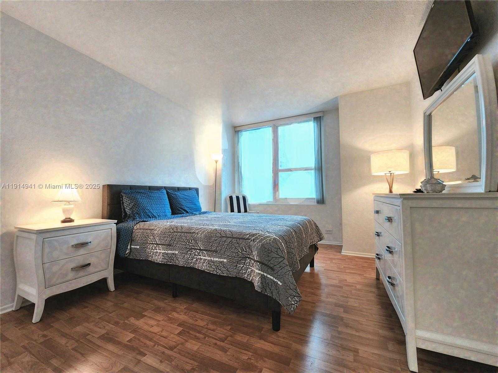 Small Image of 3505 SOUTH OCEAN DR #1202, Hollywood Number 20