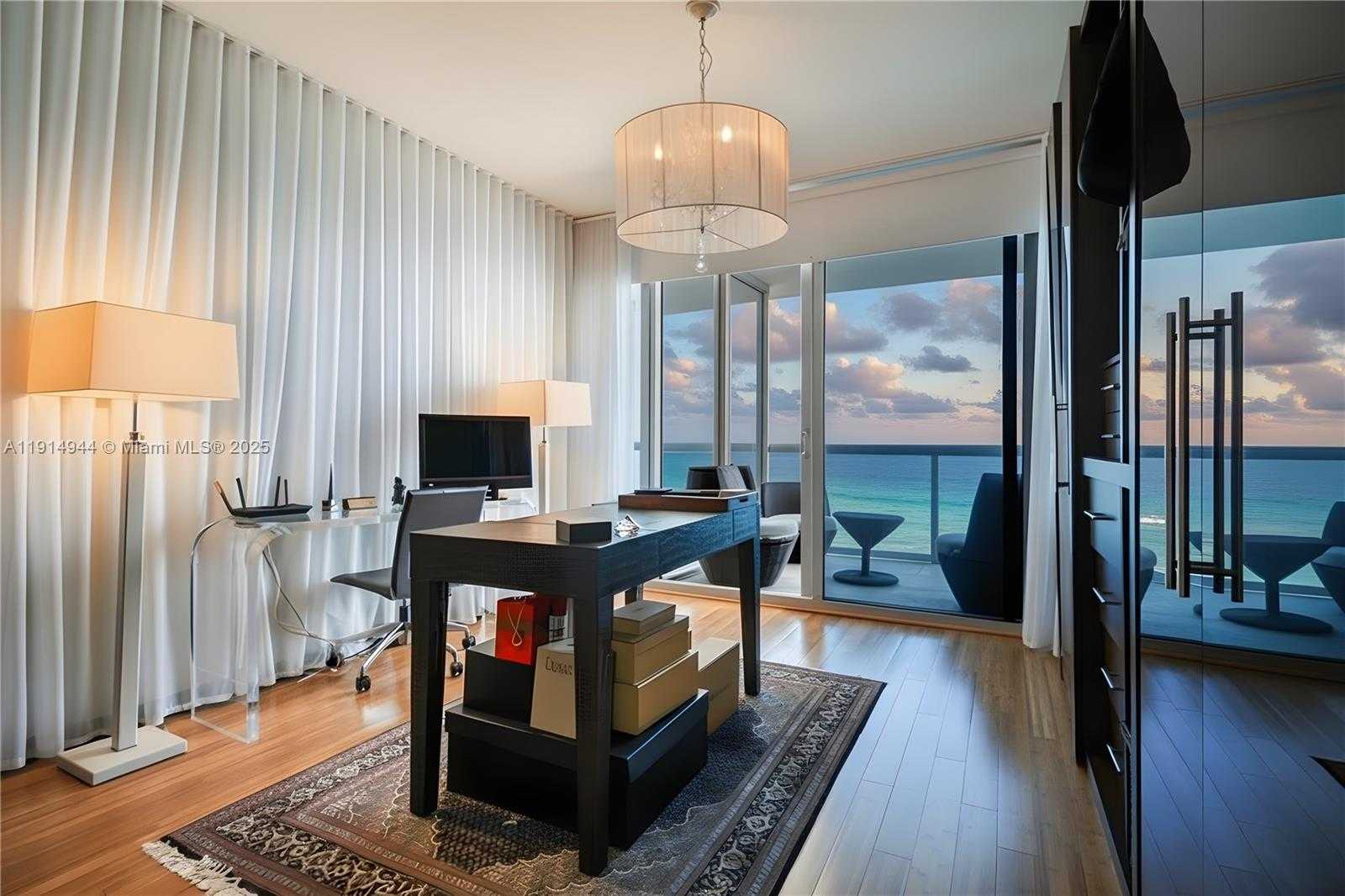 Small Image of 6799 COLLINS AVE #LPH04, Miami Beach Number 4