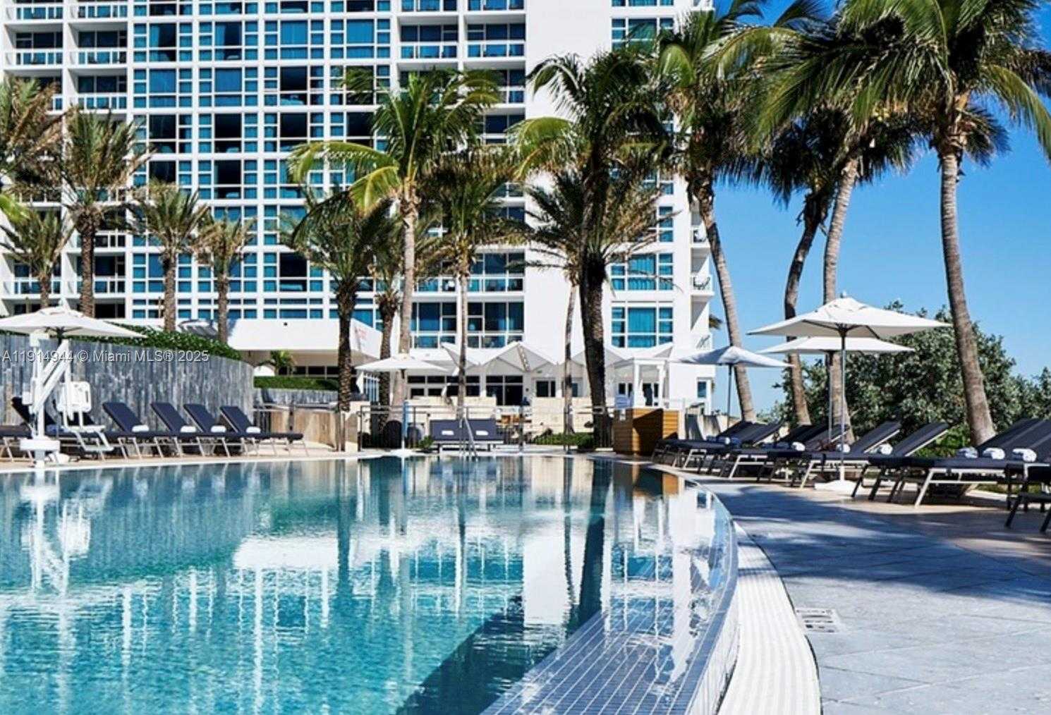 Small Image of 6799 COLLINS AVE #LPH04, Miami Beach Number 40