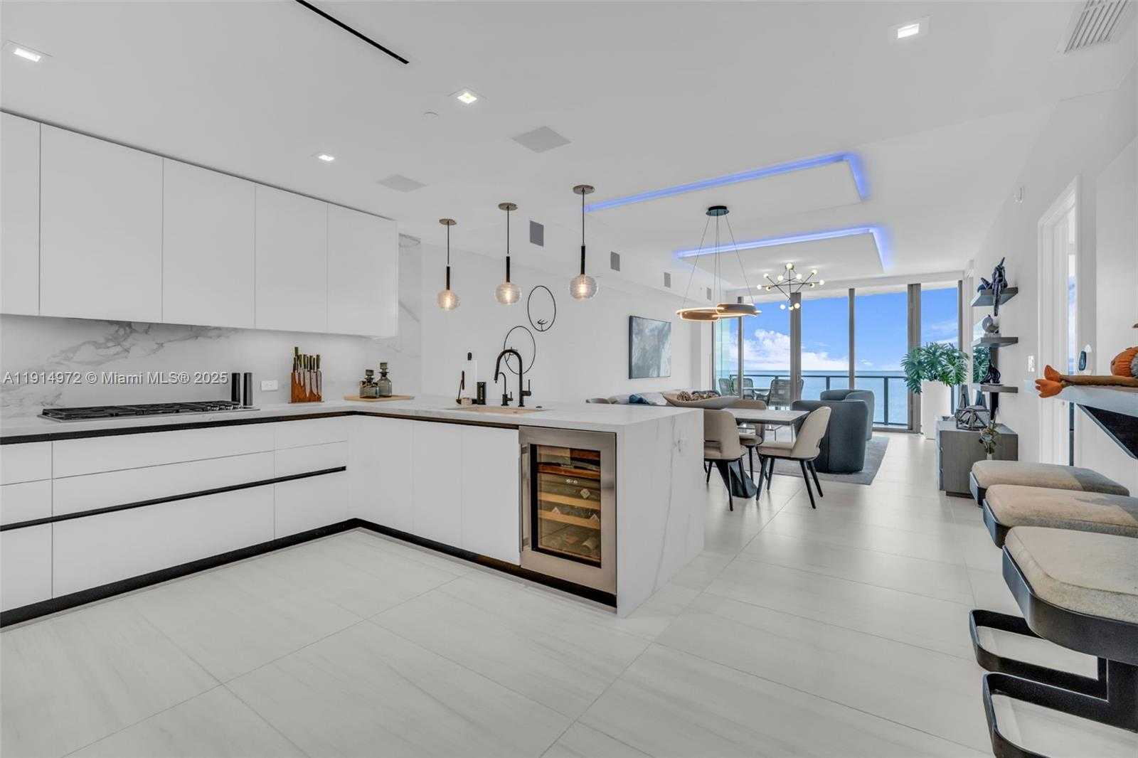 Small Image of 1116 NORTH OCEAN BLVD #MPH01, Pompano Beach Number 24