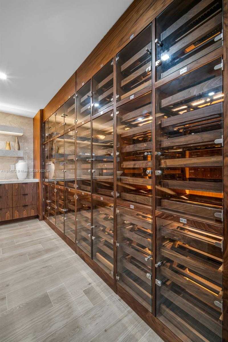 Small Image of 1116 NORTH OCEAN BLVD #MPH01, Pompano Beach Number 54