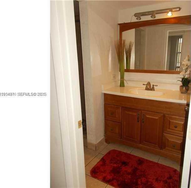 Small Image of 17021 NORTH BAY RD #803, Sunny Isles Beach Number 7