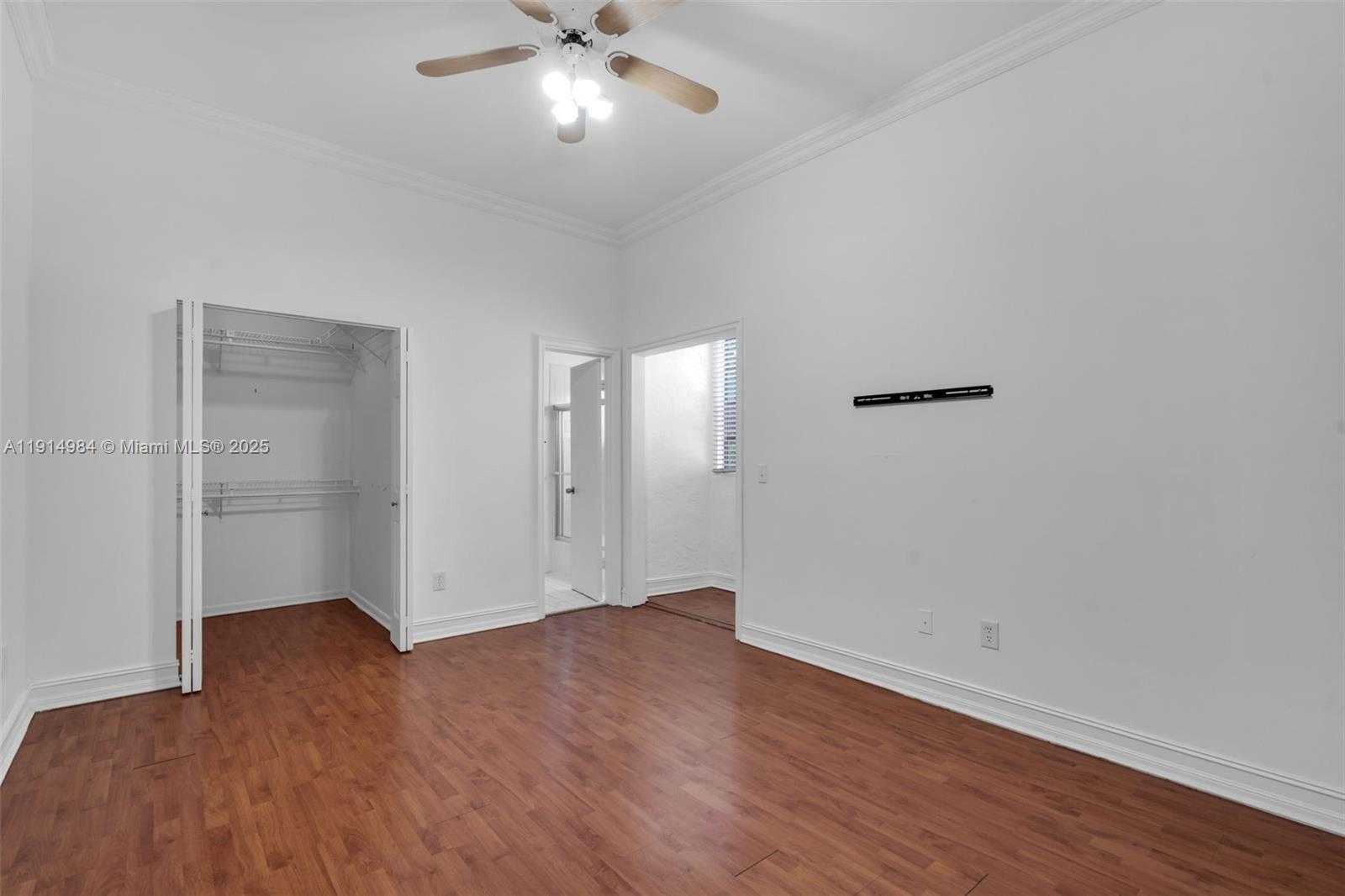 Small Image of 20908 LEEWARD CT #231-3, Aventura Number 16