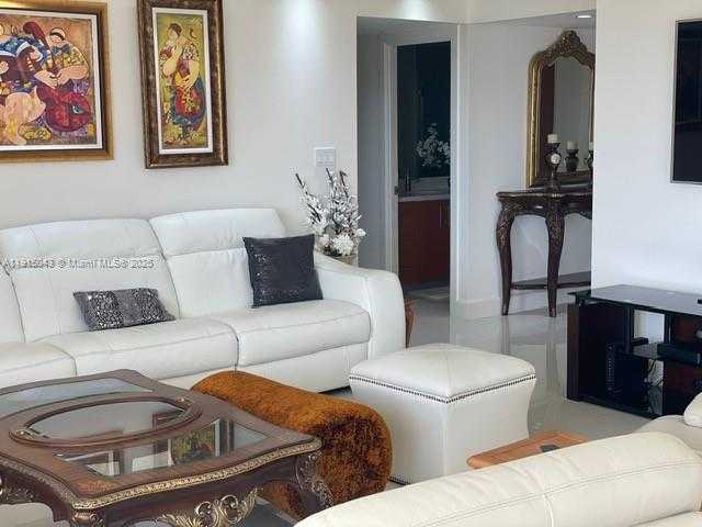 Small Image of 19707 WEST TURNBERRY WAY #26D, Aventura Number 10