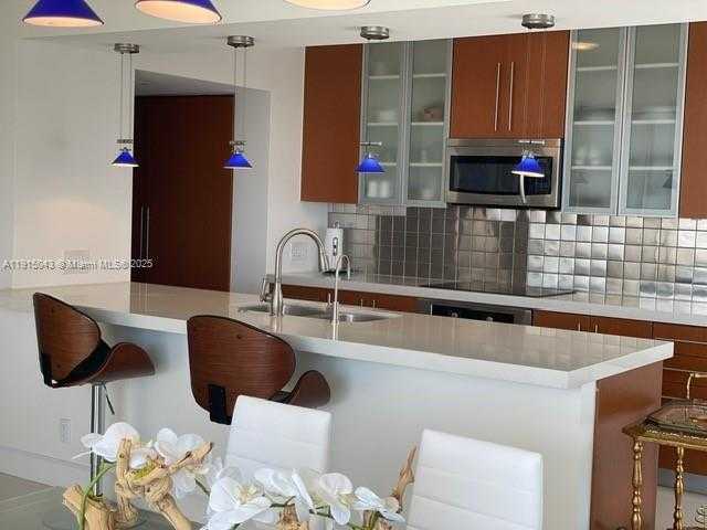 Small Image of 19707 WEST TURNBERRY WAY #26D, Aventura Number 16