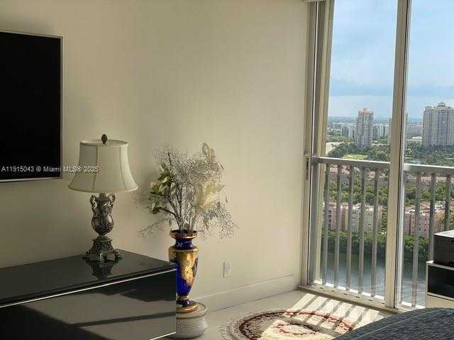 Small Image of 19707 WEST TURNBERRY WAY #26D, Aventura Number 23