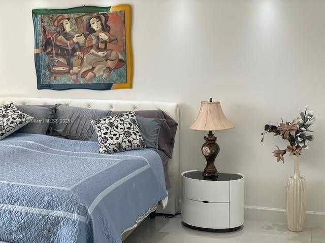 Small Image of 19707 WEST TURNBERRY WAY #26D, Aventura Number 24