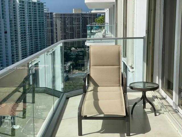 Small Image of 19707 WEST TURNBERRY WAY #26D, Aventura Number 39