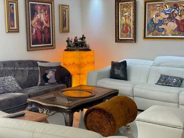 Small Image of 19707 WEST TURNBERRY WAY #26D, Aventura Number 6