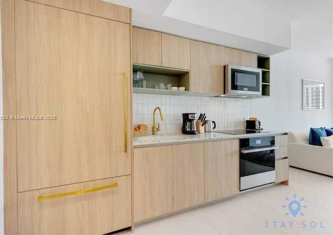 Small Image of 159 NORTH EAST 6TH ST #3004, Miami Number 23