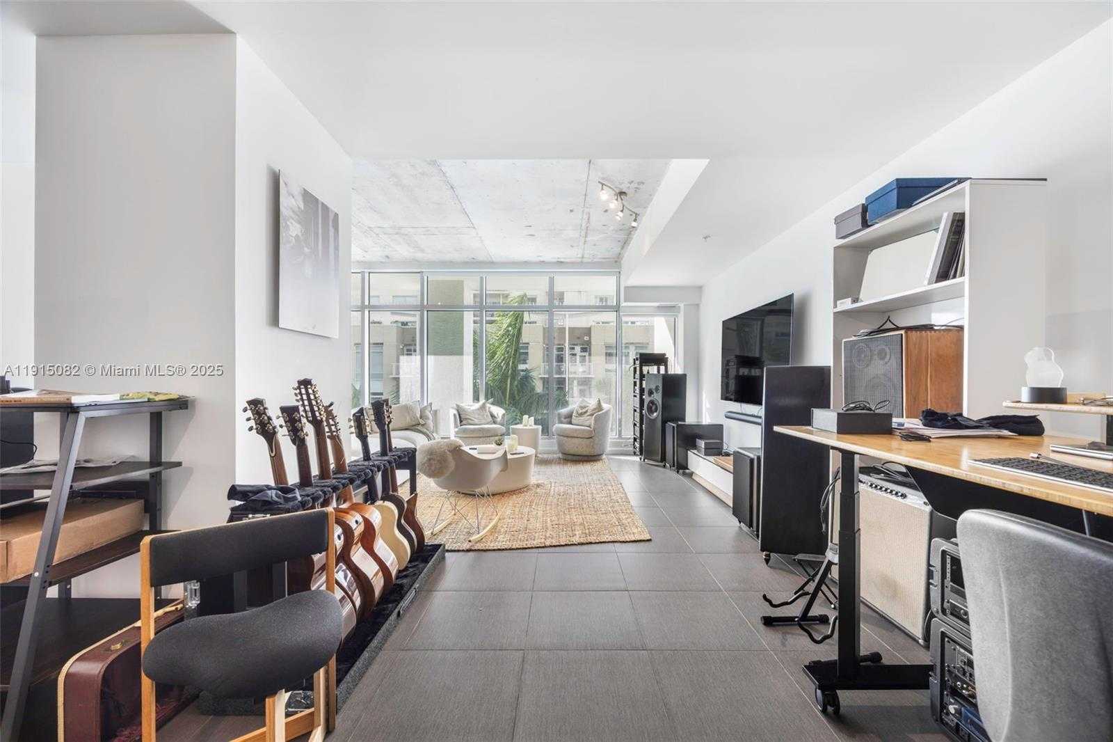 Small Image of 3301 NORTH EAST 1ST AVE #M0301, Miami Number 14