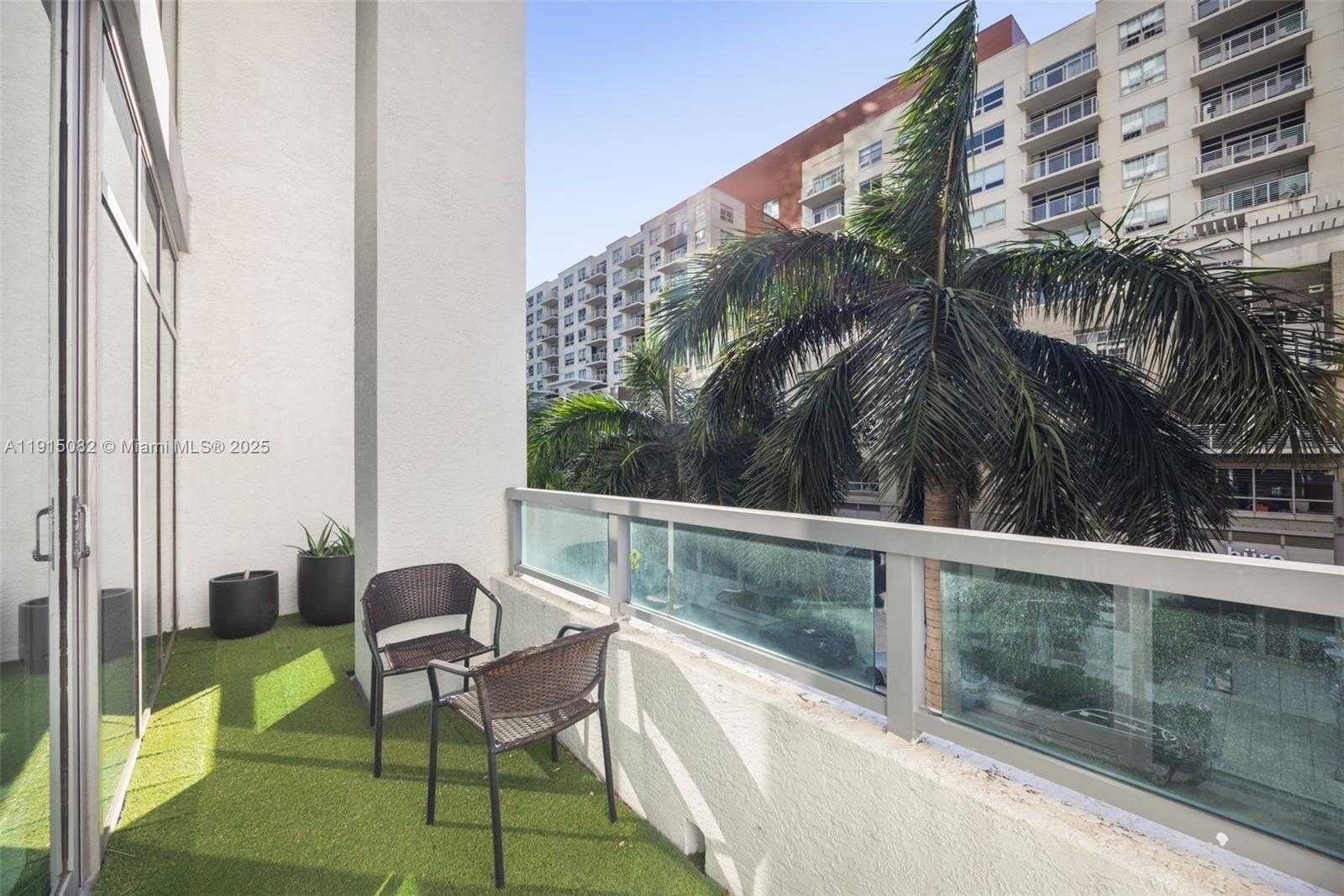 Small Image of 3301 NORTH EAST 1ST AVE #M0301, Miami Number 7