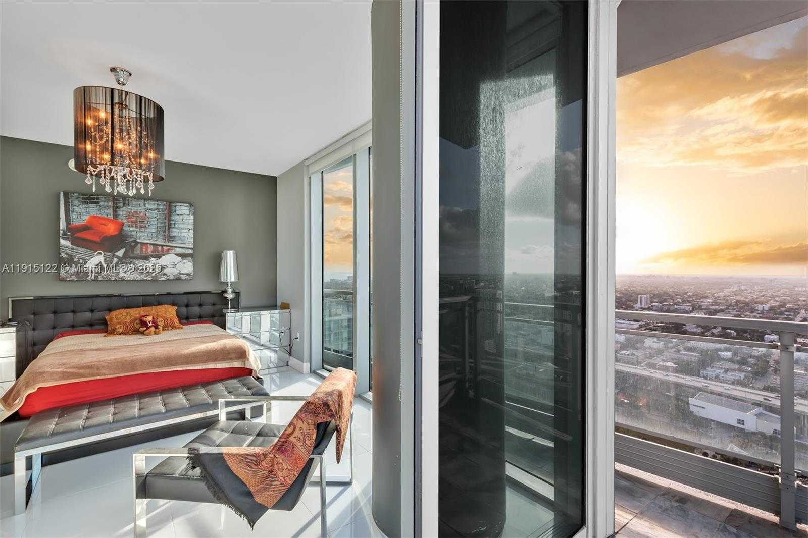 Small Image of 92 SOUTH WEST 3RD ST #4510, Miami Number 16