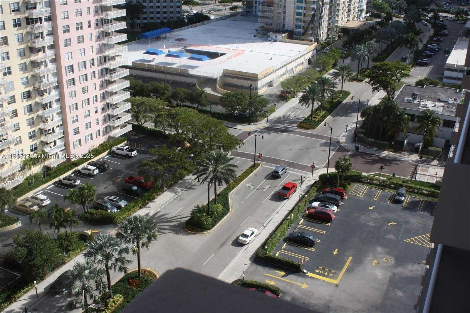 Small Image of 250 174TH ST #1809, Sunny Isles Beach Number 4